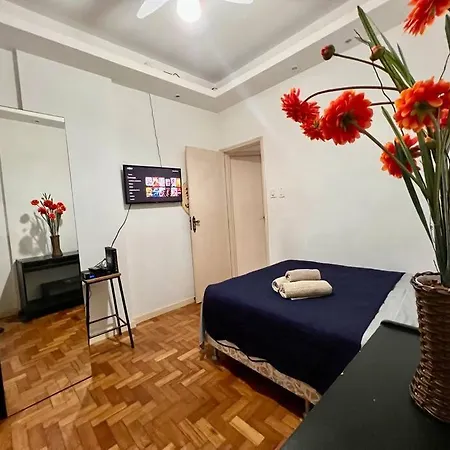 2 Quartos A 300 Metros Da Praia Posto 4 Lm129-105